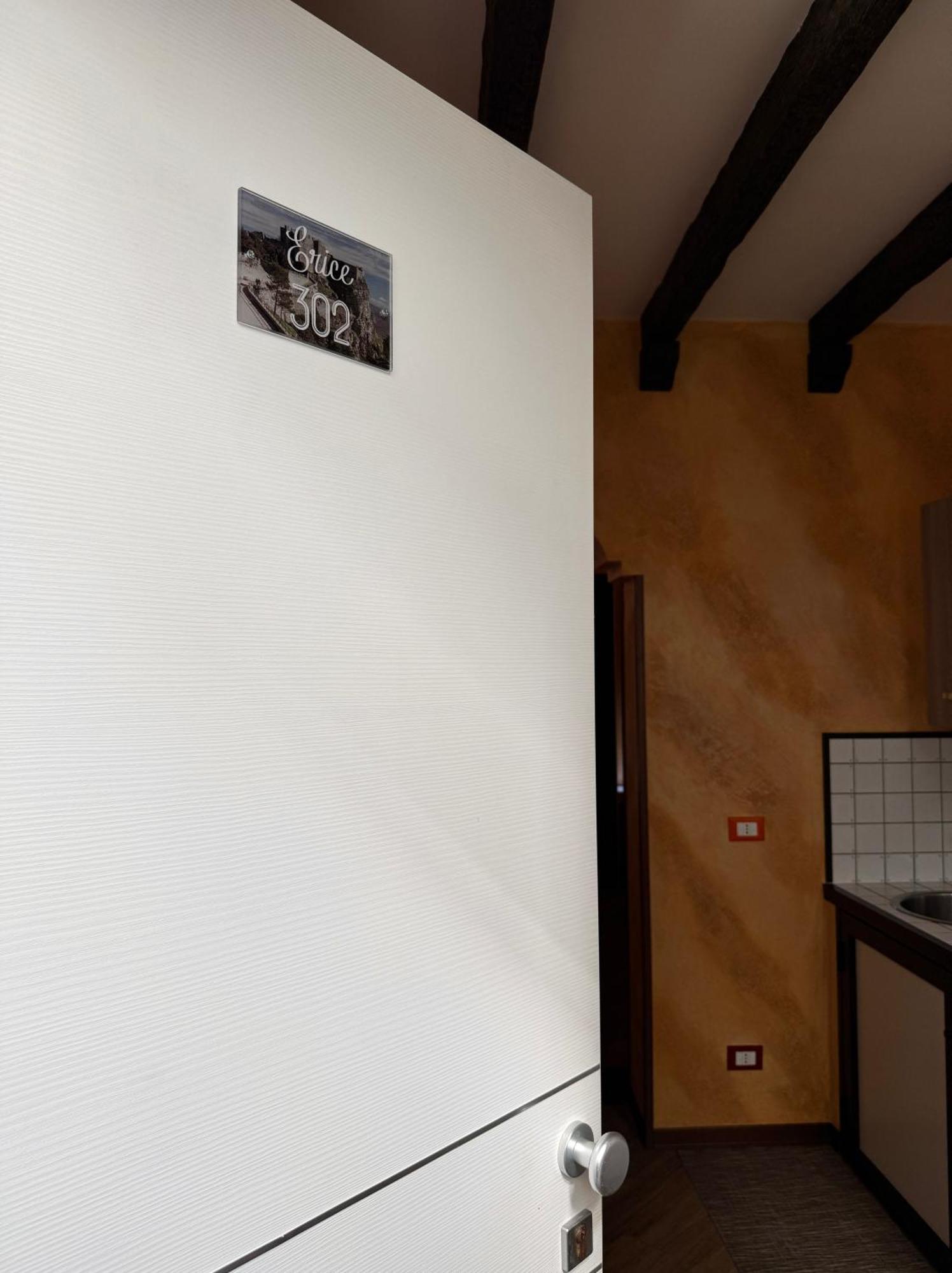 Summer Wind Apartments トラーパニ エクステリア 写真