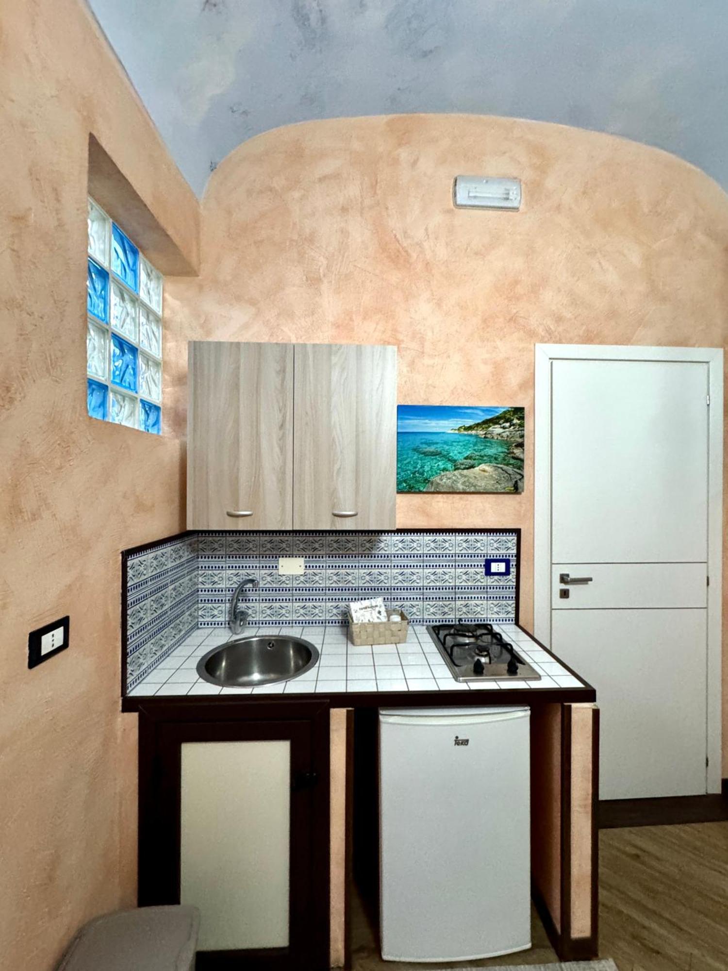 Summer Wind Apartments トラーパニ エクステリア 写真